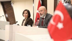 Başkan Çolakbayrakdar'dan sosyal belediyecilikte müjde üstüne müjde