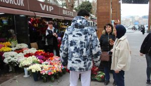 Çiçekçilerde 14 Şubat yoğunluğu başladı