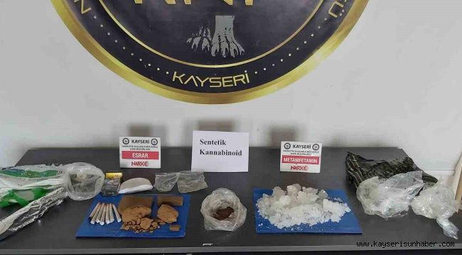 Kayseri'de 1 kilo 385 gram uyuşturucu ele geçirildi