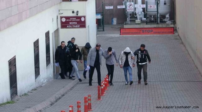Kayseri'de uyuşturucu operasyonu: 9 gözaltı