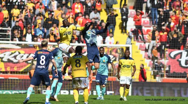 Kayserispor - Ankaragücü maçını 7 bin 200 taraftar izledi