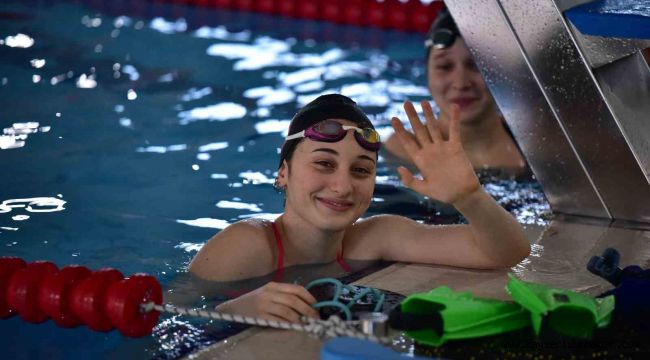 Yüksek İrtifa Kamp Merkezi Olimpik Yüzme Havuzu, Galatasaray Spor Kulübü Yüzme Takımı'nı ağırladı