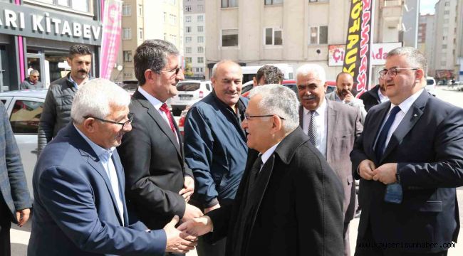 Başkan Büyükkılıç otobüsçüler esnaf odasını ziyaret etti