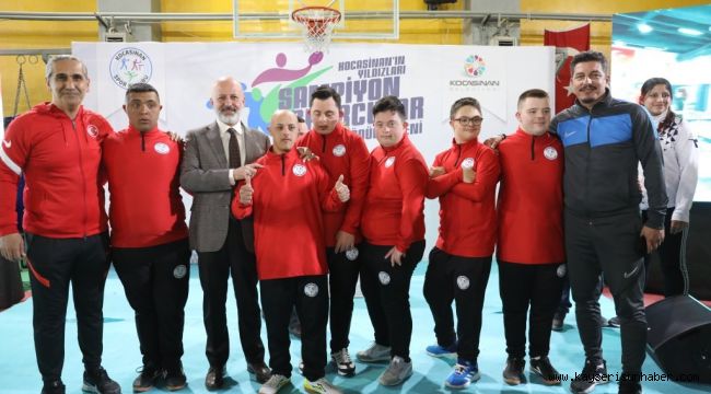 Başkan Çolakbayrakdar, dünya ikincisi olan kocasinan'ın özel sporcusunu tebrik etti