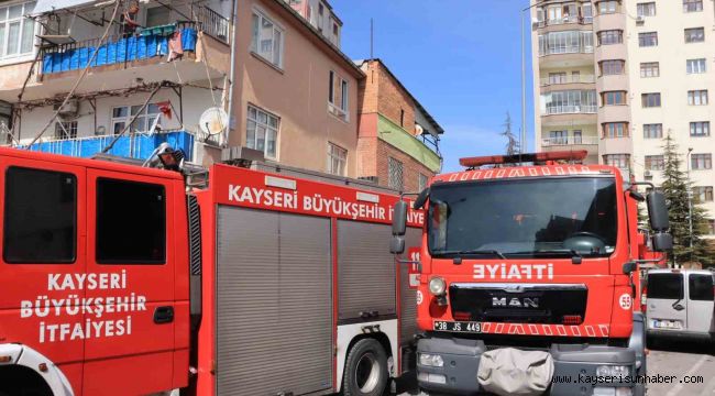 Binadaki malzemeler yandı, 1 kişi zehirlendi