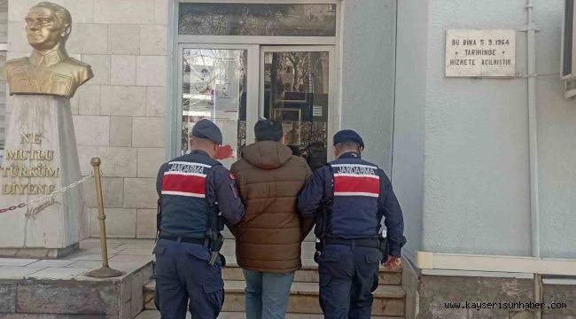 FETÖ üyesi olmaktan aranan ihraç astsubay yakalandı