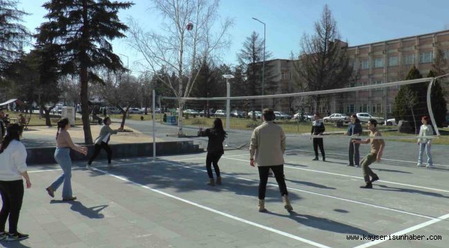 Geleceğin doktorlarına 'motivasyon'