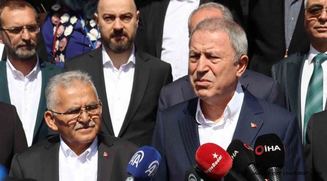 Hulusi Akar: 