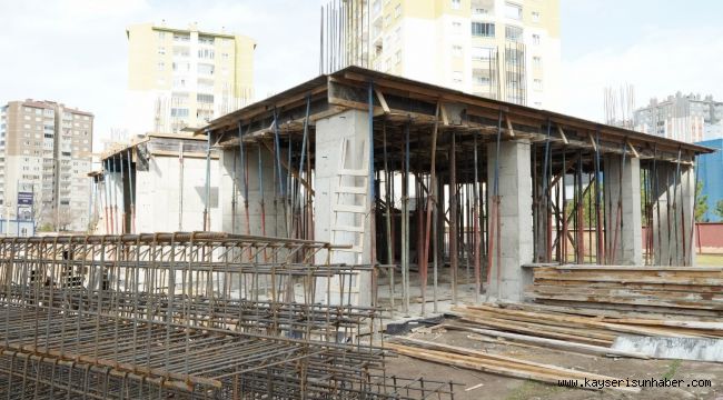 İldem'in ikinci Akıl Küpü Kütüphanesi hızla yükseliyor