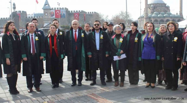 Kayseri Barosu'ndan kadın avukata yapılan saldırıya kınama