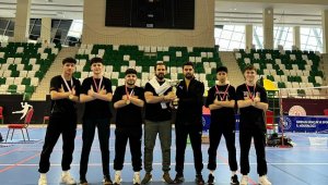 Kayseri Spor Lisesi Badminton Türkiye Şampiyonu oldu