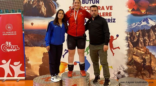 Kayserili iki halterci milli takım kampına davet edildi