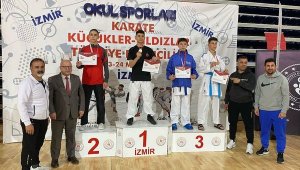 Kayserili karateciler, İzmir'den 4 madalya ile döndü