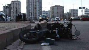 Kayserispor Başkanı Çamlı'nın karıştığı kazada ağır yaralanan mobilet sürücüsü hayatını kaybetti