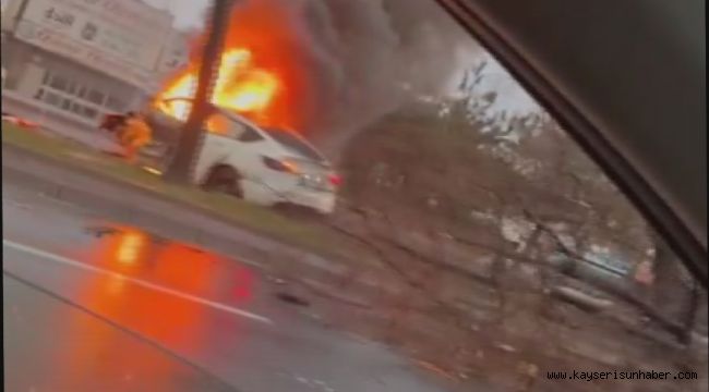 Kazada yanan otomobilin sürücüsü hayatını kaybetti