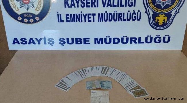 Polisten 'kumar' operasyonu