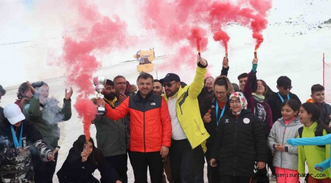 Snowboard Türkiye Şampiyonu Kayseri oldu