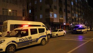 Yaşlı adam evinin banyosunda ölü bulundu