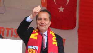 YRP Lideri Erbakan: "Türkiye genelinde esen bir rüzgar var, o rüzgarın adı Yeniden Refah rüzgarı"