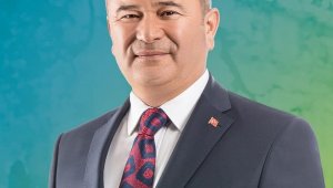 Akkışla'da Ayhan Arslan önde