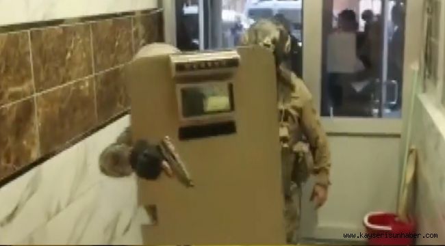 Aranan şahıslara 102 polis ile operasyon: 13 gözaltı