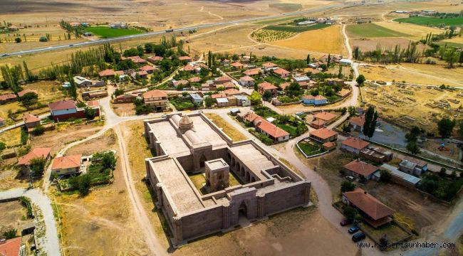 Başkan Büyükkılıç: "Kayseri'de tarihe ve turizme sahip çıkmaya devam edeceğiz"