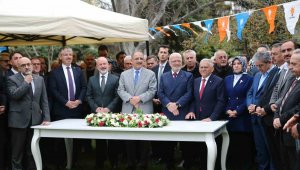 Büyükkılıç; AK Parti'de bayramlaştı