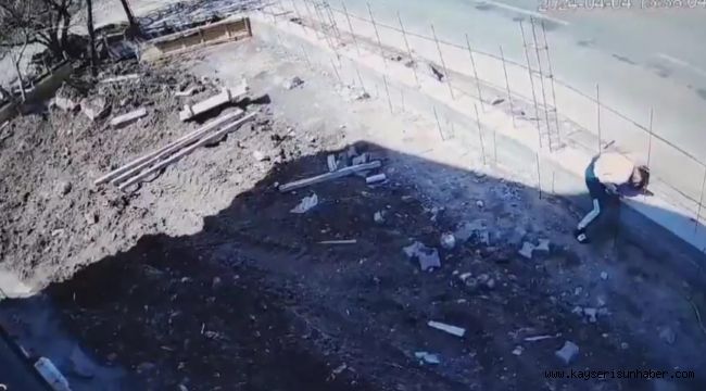 Hırsızlar önce kameraya sonra polise yakalandı