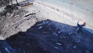 Hırsızlar önce kameraya sonra polise yakalandı