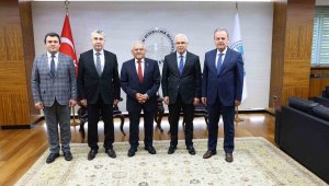 Kaymakamlardan Başkan Büyükkılıç'a "hayırlı olsun" ziyareti