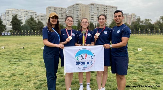 Kayseri Spor A.Ş sporcuları madalyalara ambargo koydu