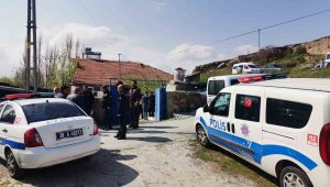 Kayseri'de 2 genç evde ölü bulundu