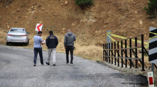 Kayseri'de veterineri şehit edip Ankara'da bombalı saldırı düzenleyen teröristlerin kullandığı paramotor bulundu