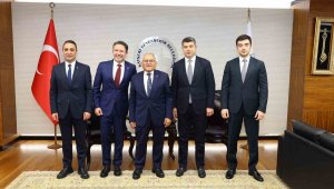 Kayserigaz'dan Başkan Büyükkılıç'a 'hayırlı olsun' ziyareti