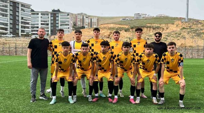 Kocasinan Şimşekspor veda etti