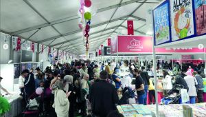 MiLLET BAHÇESi'NDE 100 BiNLER ŞENLiK COŞKUSU YAŞIYOR