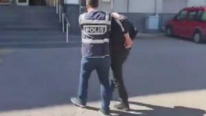 "Hırsızlık" suçundan aranan şahıs polisten kaçamadı