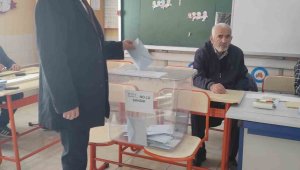 Tomarza'da Osman Koç 7 bin 491 oyla kazandı