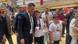 Ülkü Ocakları'ndan çocuklara 23 Nisan etkinliği