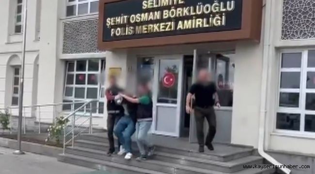 38 suç kaydı olan babanın bıçakladığı kızı hayatını kaybetti