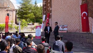 880 yıllık tarihi yerinde öğrendiler