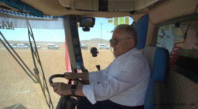 Başkan Büyükkılıç: "Çiftçinin en güçlü destekçisi olarak Türkiye'ye örnek oluyoruz"