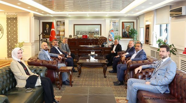 Başkan Büyükkılıç ve Üzüm'den Palancıoğlu'na ziyaret