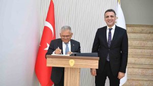 Başkan Büyükkılıç'tan İl Emniyet Müdürü Aydın'a hayırlı olsun ziyareti