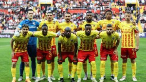 Duckens Nazon özür diledi