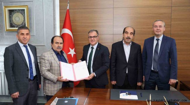 Hacılar Belediyesi'nde SDS imzaları atıldı