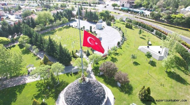 İç Anadolu'da bayraklar yarıya indirildi