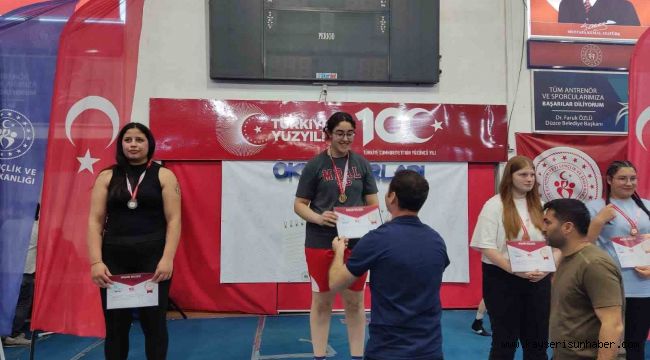 Kayserili boksörler Düzce'den madalyalar ile döndü