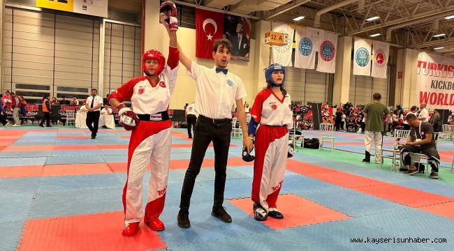 Kayserili okçular İzmir'de madalyaları topladı