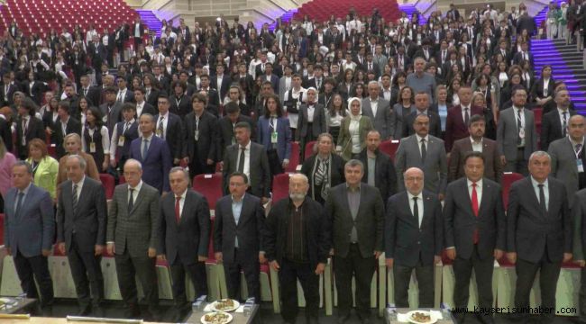 Öğrenciler Model BM Toplantısı'nda 'çevresel sürdürülebilirliği' konuştu